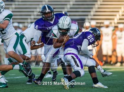 Thumbnail 1 in Morton Ranch vs Strake Jesuit photogallery.
