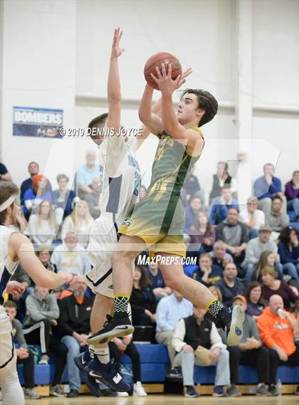 Thumbnail 2 in Finney @ Gananda Central (Section V Class C1 Semifinal) photogallery.