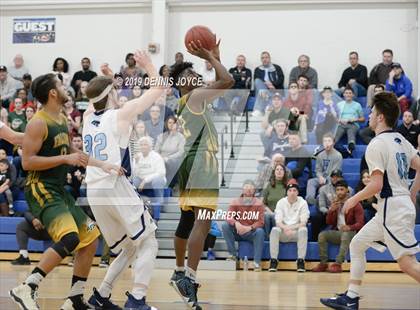 Thumbnail 3 in Finney @ Gananda Central (Section V Class C1 Semifinal) photogallery.