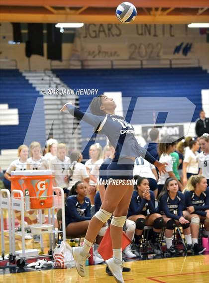 Thumbnail 2 in Sierra Canyon vs. Redondo Union (Durango Fall Classic) photogallery.