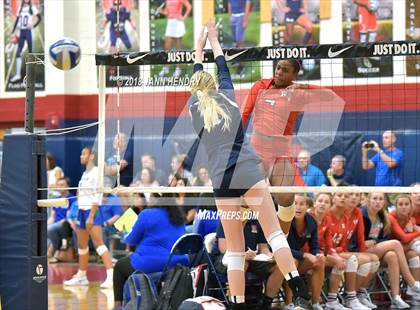 Thumbnail 1 in Sierra Canyon vs. Redondo Union (Durango Fall Classic) photogallery.