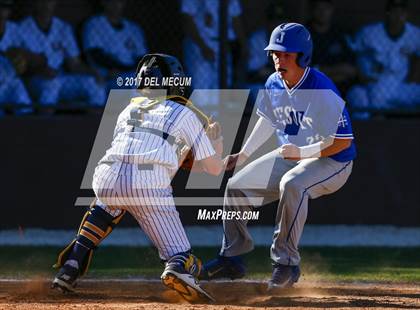 Thumbnail 1 in Steinbrenner vs. Jesuit (Tony Saladino Tournament) photogallery.