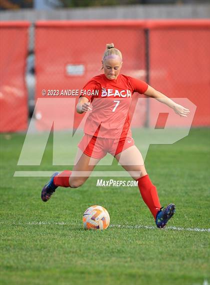 Thumbnail 2 in Point Pleasant Beach vs Middlesex (NJSIAA Central Jersey Group 1 Quarterfinal Playoff) photogallery.