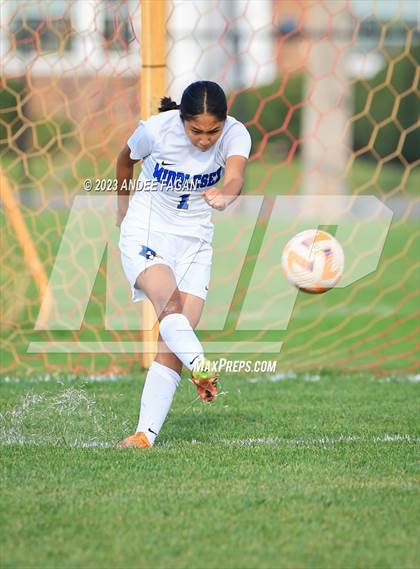 Thumbnail 1 in Point Pleasant Beach vs Middlesex (NJSIAA Central Jersey Group 1 Quarterfinal Playoff) photogallery.