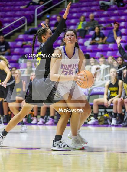 Thumbnail 1 in Richfield vs. Union (UHSAA 3A Quarterfinal) photogallery.