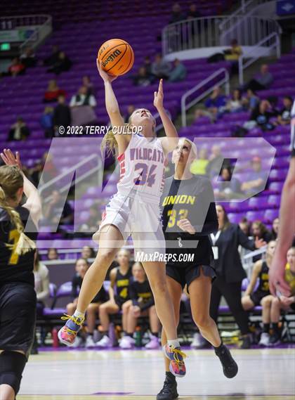 Thumbnail 2 in Richfield vs. Union (UHSAA 3A Quarterfinal) photogallery.