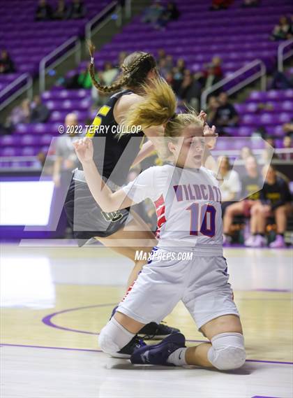 Thumbnail 3 in Richfield vs. Union (UHSAA 3A Quarterfinal) photogallery.