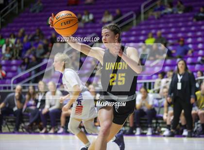 Thumbnail 3 in Richfield vs. Union (UHSAA 3A Quarterfinal) photogallery.