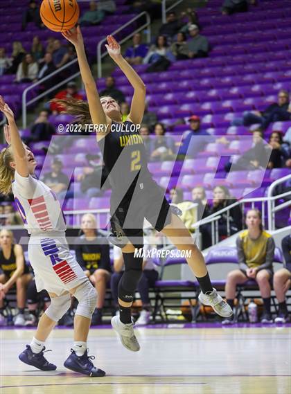 Thumbnail 1 in Richfield vs. Union (UHSAA 3A Quarterfinal) photogallery.