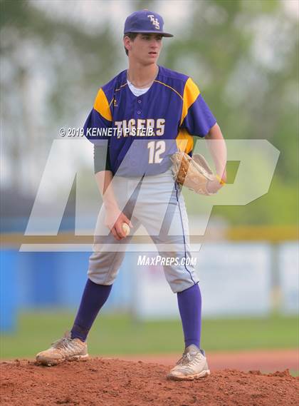 Thumbnail 3 in Thibodaux @ Bourgeois photogallery.