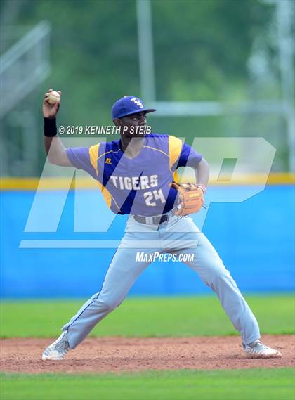 Thumbnail 3 in Thibodaux @ Bourgeois photogallery.