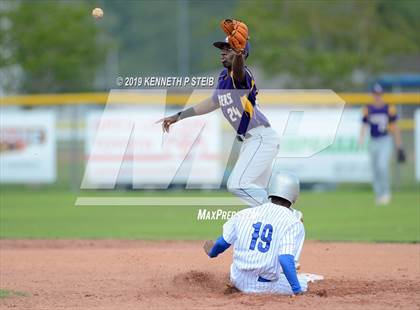 Thumbnail 2 in Thibodaux @ Bourgeois photogallery.