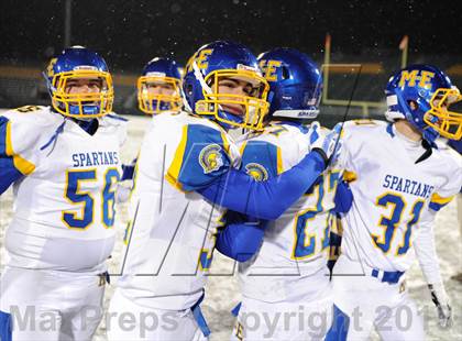 Thumbnail 2 in Depew vs. Maine-Endwell (NYSPHSAA Class B Semifinal) photogallery.