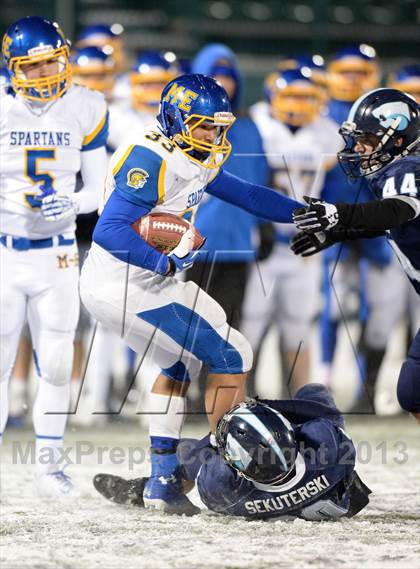Thumbnail 3 in Depew vs. Maine-Endwell (NYSPHSAA Class B Semifinal) photogallery.
