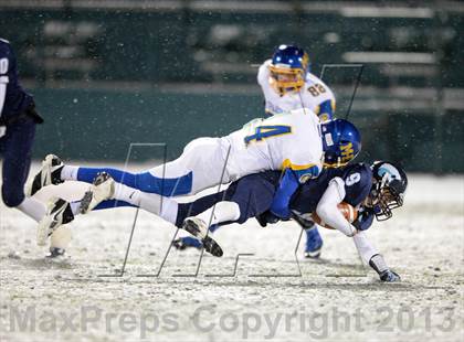 Thumbnail 3 in Depew vs. Maine-Endwell (NYSPHSAA Class B Semifinal) photogallery.