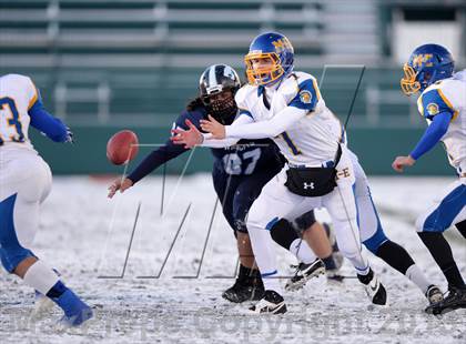 Thumbnail 1 in Depew vs. Maine-Endwell (NYSPHSAA Class B Semifinal) photogallery.
