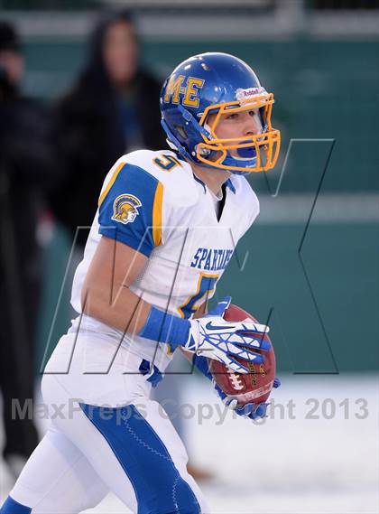 Thumbnail 1 in Depew vs. Maine-Endwell (NYSPHSAA Class B Semifinal) photogallery.