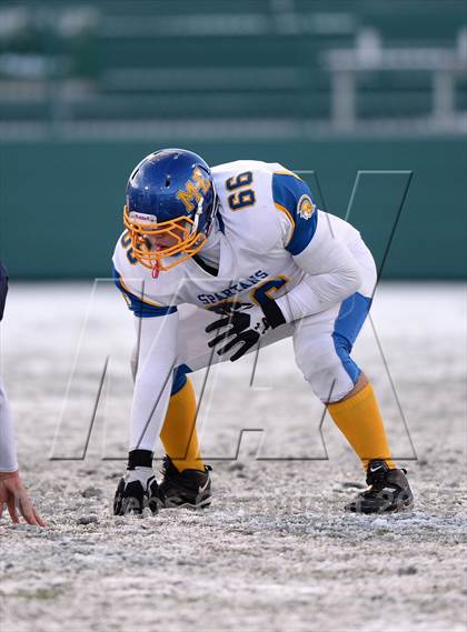 Thumbnail 1 in Depew vs. Maine-Endwell (NYSPHSAA Class B Semifinal) photogallery.
