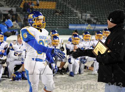 Thumbnail 1 in Depew vs. Maine-Endwell (NYSPHSAA Class B Semifinal) photogallery.