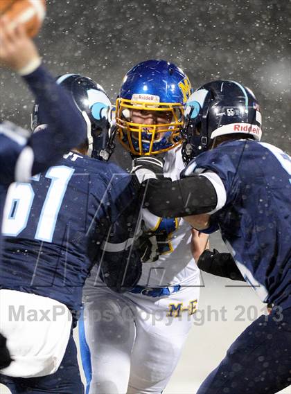 Thumbnail 3 in Depew vs. Maine-Endwell (NYSPHSAA Class B Semifinal) photogallery.
