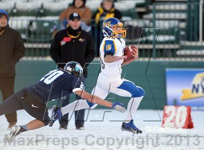 Thumbnail 1 in Depew vs. Maine-Endwell (NYSPHSAA Class B Semifinal) photogallery.