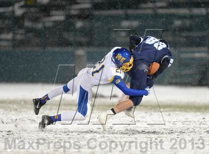 Thumbnail 3 in Depew vs. Maine-Endwell (NYSPHSAA Class B Semifinal) photogallery.