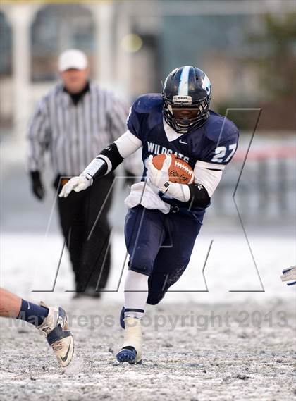 Thumbnail 2 in Depew vs. Maine-Endwell (NYSPHSAA Class B Semifinal) photogallery.