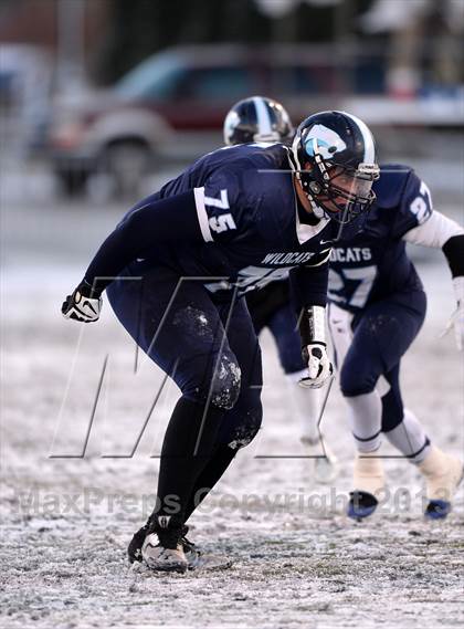 Thumbnail 1 in Depew vs. Maine-Endwell (NYSPHSAA Class B Semifinal) photogallery.