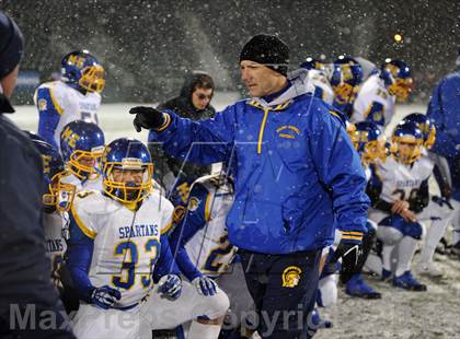 Thumbnail 1 in Depew vs. Maine-Endwell (NYSPHSAA Class B Semifinal) photogallery.
