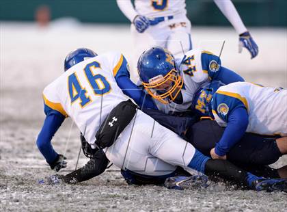 Thumbnail 2 in Depew vs. Maine-Endwell (NYSPHSAA Class B Semifinal) photogallery.
