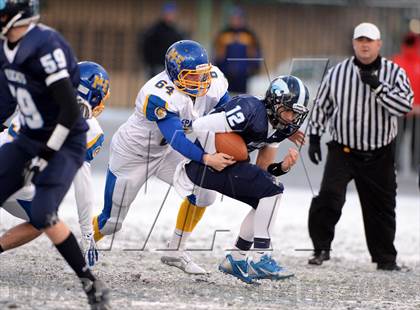 Thumbnail 2 in Depew vs. Maine-Endwell (NYSPHSAA Class B Semifinal) photogallery.