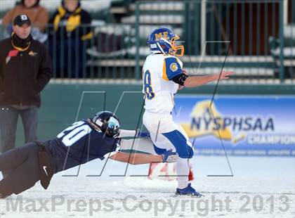 Thumbnail 2 in Depew vs. Maine-Endwell (NYSPHSAA Class B Semifinal) photogallery.