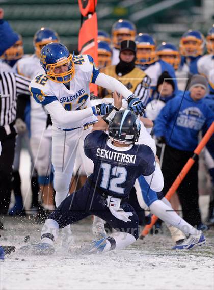 Thumbnail 3 in Depew vs. Maine-Endwell (NYSPHSAA Class B Semifinal) photogallery.