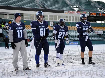 Thumbnail 1 in Depew vs. Maine-Endwell (NYSPHSAA Class B Semifinal) photogallery.