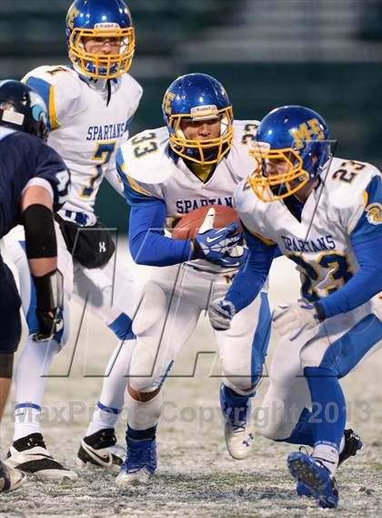 Thumbnail 1 in Depew vs. Maine-Endwell (NYSPHSAA Class B Semifinal) photogallery.