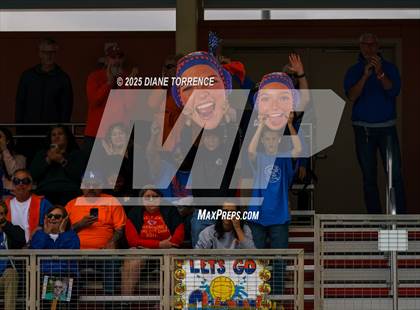 Thumbnail 3 in Clairemont vs Valhalla (CIF Div 2 Regional Final) photogallery.