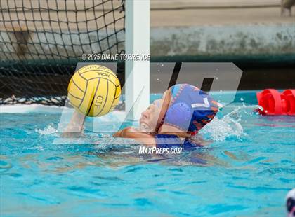 Thumbnail 2 in Clairemont vs Valhalla (CIF Div 2 Regional Final) photogallery.