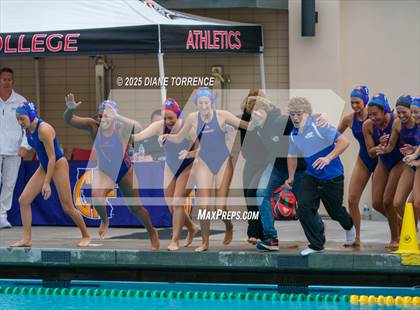 Thumbnail 2 in Clairemont vs Valhalla (CIF Div 2 Regional Final) photogallery.