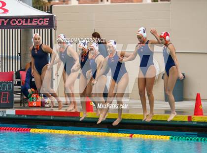 Thumbnail 2 in Clairemont vs Valhalla (CIF Div 2 Regional Final) photogallery.
