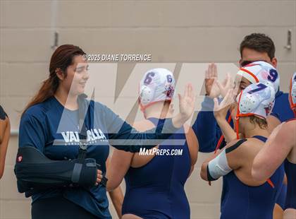 Thumbnail 1 in Clairemont vs Valhalla (CIF Div 2 Regional Final) photogallery.