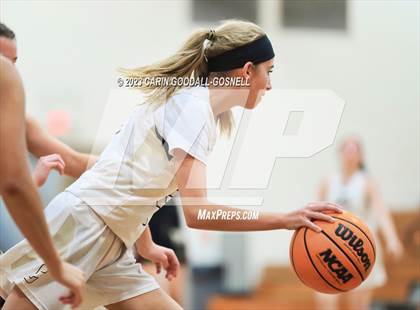 Thumbnail 1 in Dixon @ Croatan photogallery.