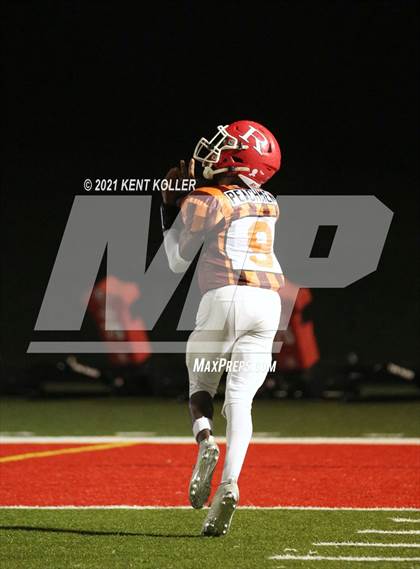 Thumbnail 3 in Port Huron Northern @ Romeo photogallery.