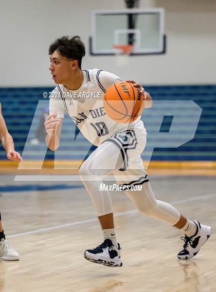 Thumbnail 1 in Tooele @ Juan Diego Catholic photogallery.