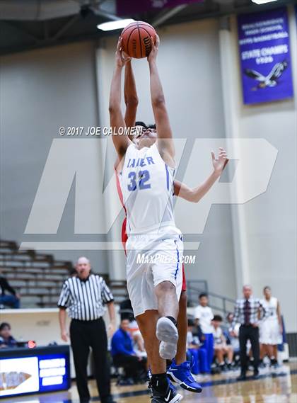Thumbnail 2 in Jefferson vs Lanier [Sidney] photogallery.