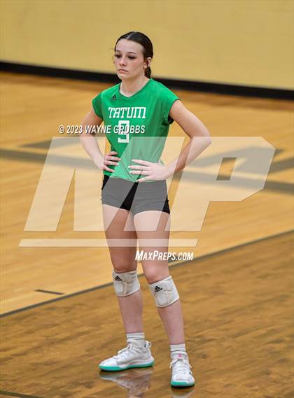 Thumbnail 2 in Tatum vs. Sabine (UIL 3A Region Bi-District) photogallery.