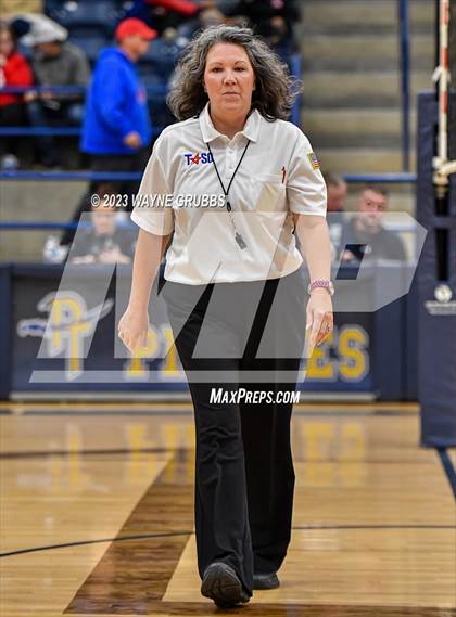 Thumbnail 2 in Tatum vs. Sabine (UIL 3A Region Bi-District) photogallery.