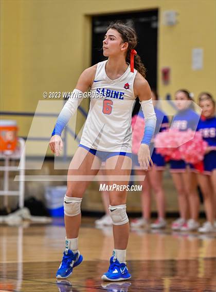 Thumbnail 2 in Tatum vs. Sabine (UIL 3A Region Bi-District) photogallery.
