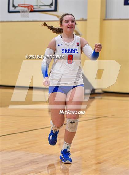 Thumbnail 2 in Tatum vs. Sabine (UIL 3A Region Bi-District) photogallery.