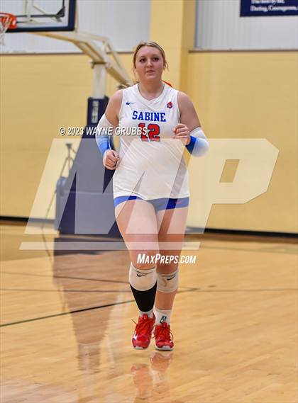 Thumbnail 2 in Tatum vs. Sabine (UIL 3A Region Bi-District) photogallery.
