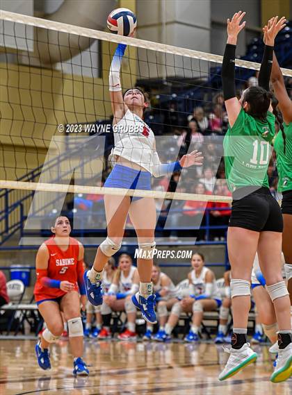 Thumbnail 1 in Tatum vs. Sabine (UIL 3A Region Bi-District) photogallery.